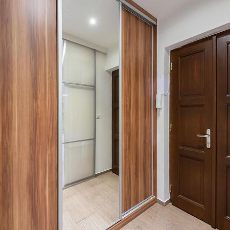 10 Min City Centre 5 People Apartment, Free Coffee Prag Dış mekan fotoğraf